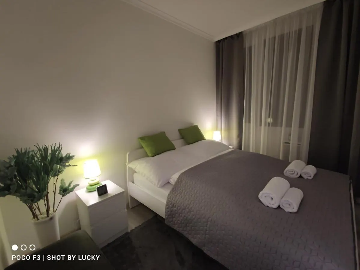 Central Greatforest Apartman Debrecen Apartment