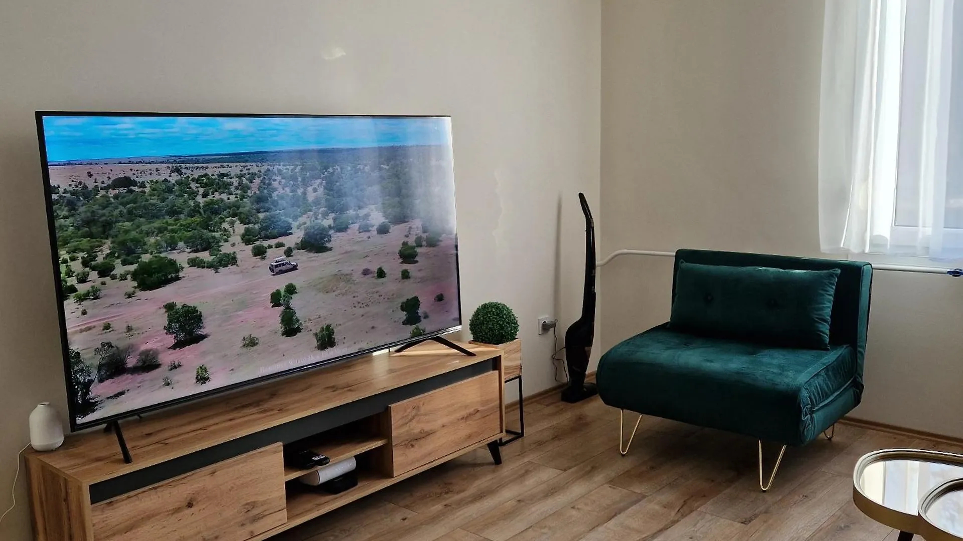 Central Greatforest Apartman Debrecen Apartment